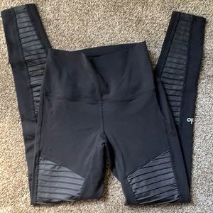 ALO || yoga pants